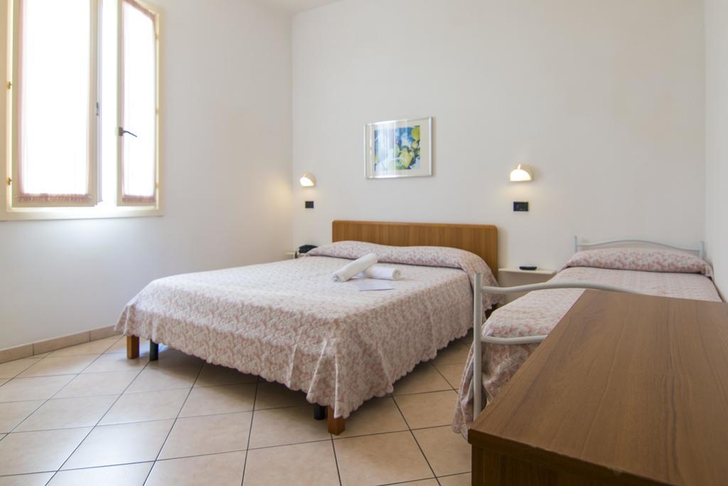 B&B Hotel Souvenir Cesenatico Room photo